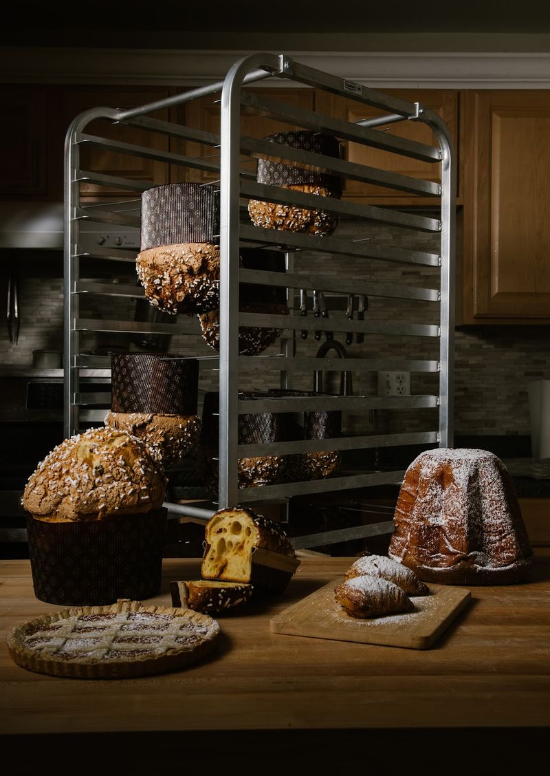 Holiday Boxes Make The Panettone Easy To Share