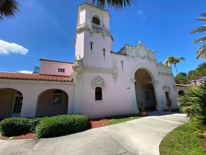 West Palm Beach Amtrak Station