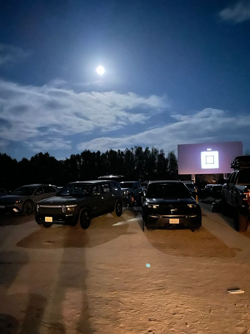 This Old-School California Drive-In Still Charges Just $10 To See New Movies - Decor Hint The Desert Sky Becomes Part Of The Show