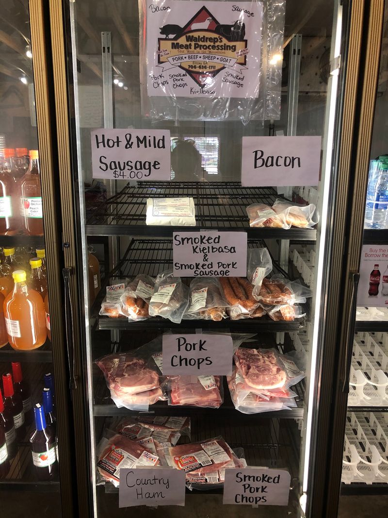 Georgia Has A Country Farm Market With Shelves Full Of Homemade Pies - Decor Hint Crunchy Southern Snacks For The Road Home