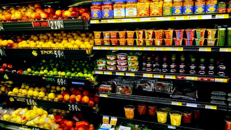 Texas Families Know This Grocery Store Is A Goldmine For Budget Shopping - Decor Hint Produce That Stays Neatly Stocked