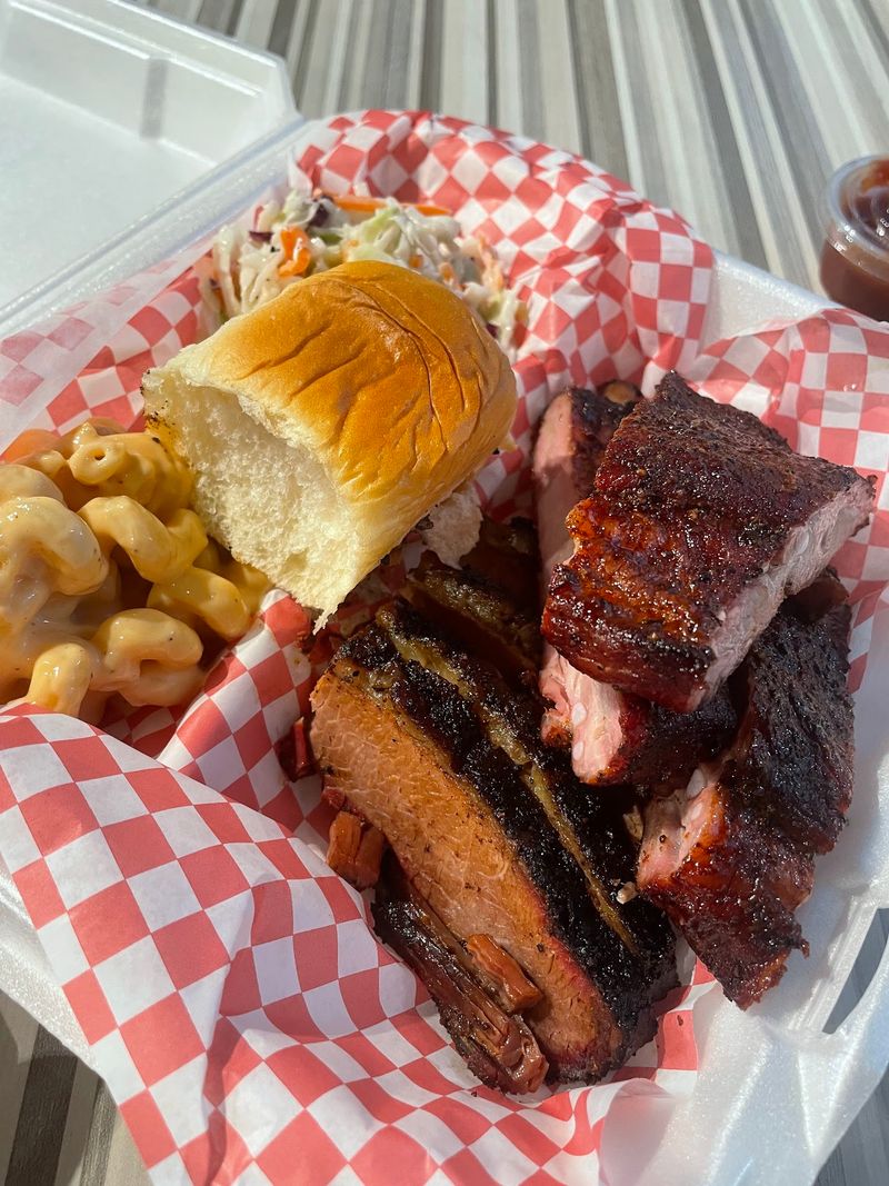 T’s BBQ Connection, Fairbanks