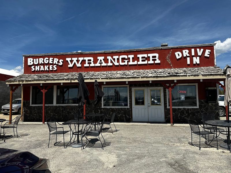 Wrangler Drive In in Fairfield