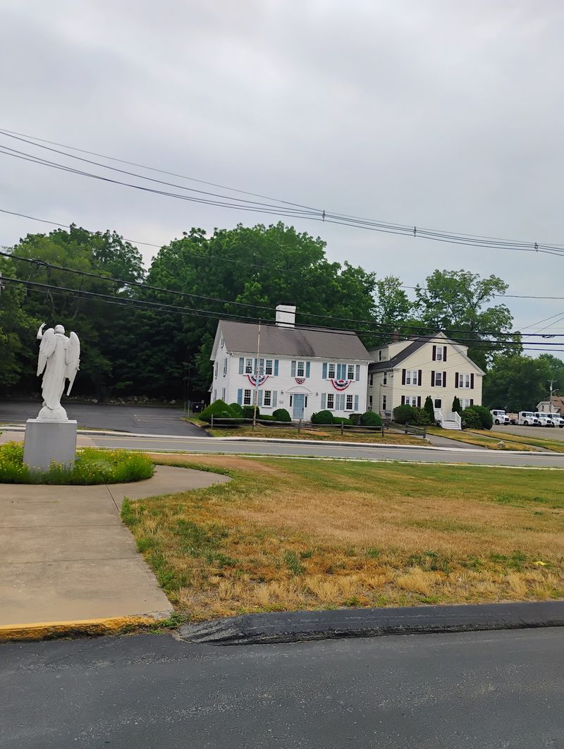 The Captain Samuel Robbins House Nearby