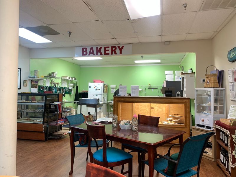 10 Hidden Georgia Spots Where Gluten-Free Desserts Are Never An Afterthought - Decor Hint Chef Charlotte's Confections, Savannah