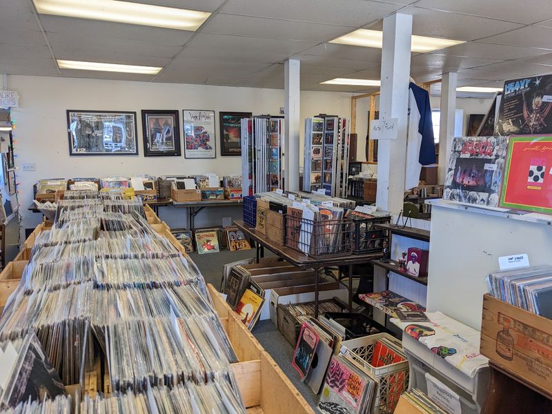 CBug's Records, East Windsor