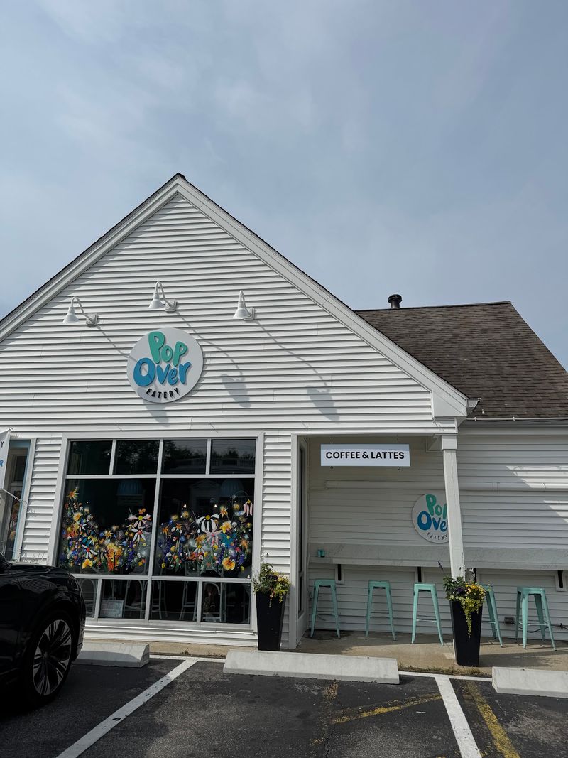 Pop Over Eatery, Mystic