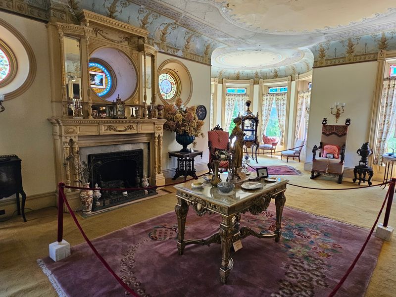 Rooms Full Of Character