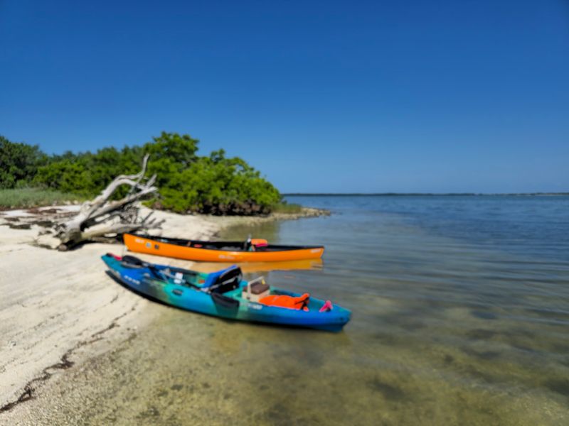 Paddling Toward Honeymoon and Caladesi Islands