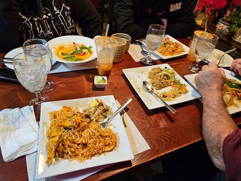 The All-You-Can-Eat Connecticut Spot That Has Fed Generations Of Locals - Decor Hint Affordable Prices Keep The Value Strong