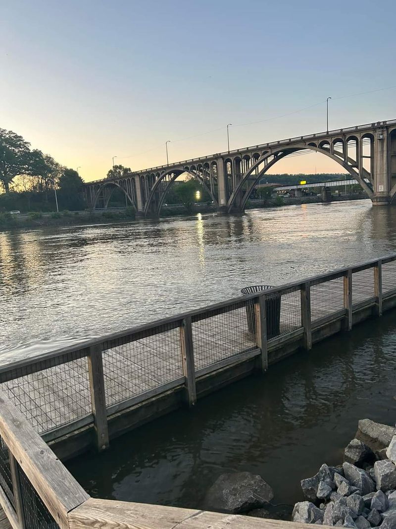 10 Charming Towns In Alabama Where Retirement Can Cost Less Than You Might Expect - Decor Hint Gadsden, Etowah County