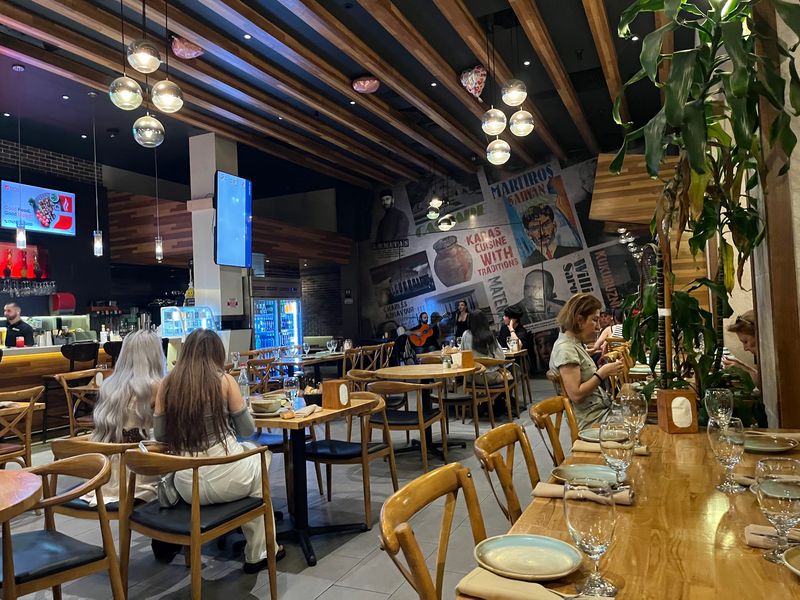 Karas Dine-In; A Sit-Down Feast For The Whole Family