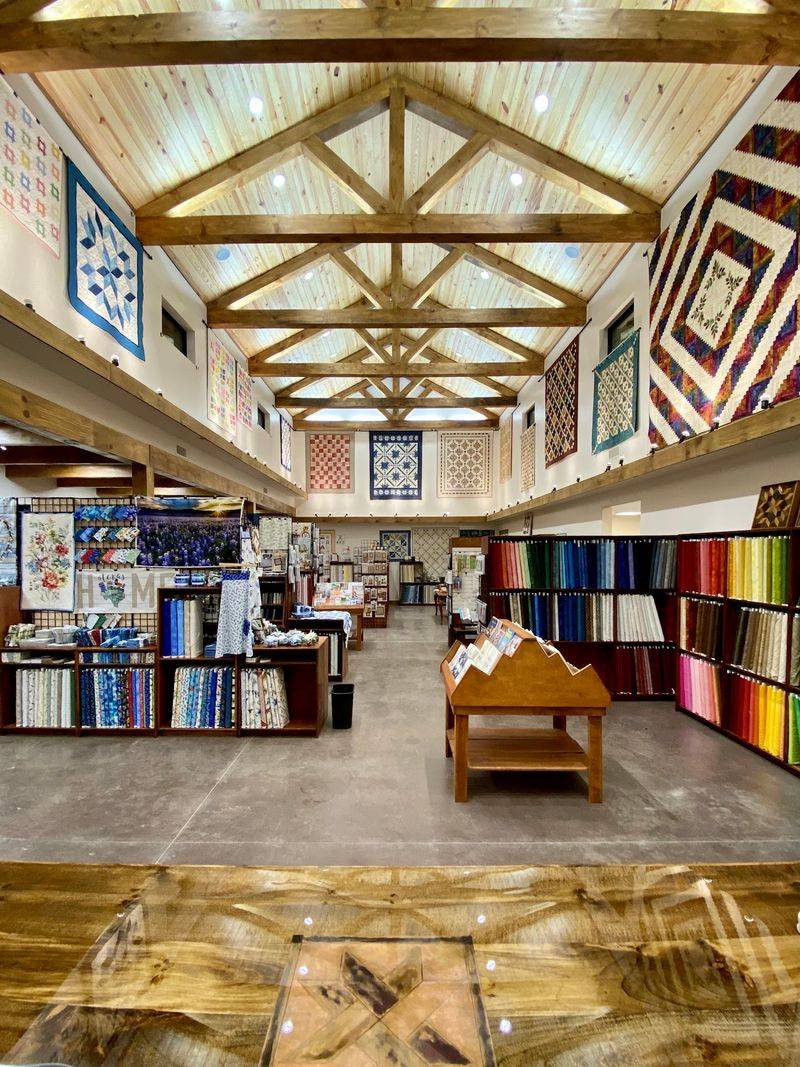 10 Central Texas Fabric Shops Worth Visiting For Creative Finds And Inspiration - Decor Hint Heritage Quilt Barn, Waco