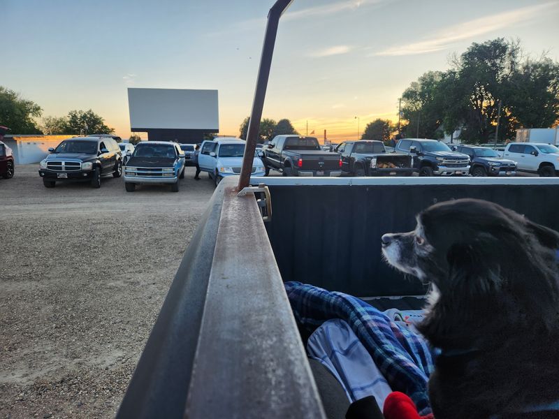 This Vintage Idaho Drive-In Theater Brings All The Simpler-Times Nostalgia Rushing Back - Decor Hint Bring Any Vehicle You Like