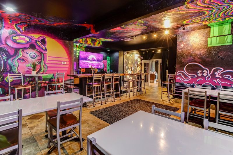 Where Food, Art, And Music Share A Room