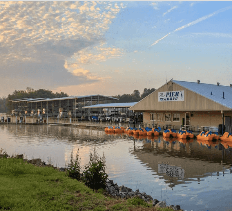 10 Relaxed Kentucky Lakeside Restaurants Travelers Keep Returning To - Decor Hint No Way Jose On The Pier