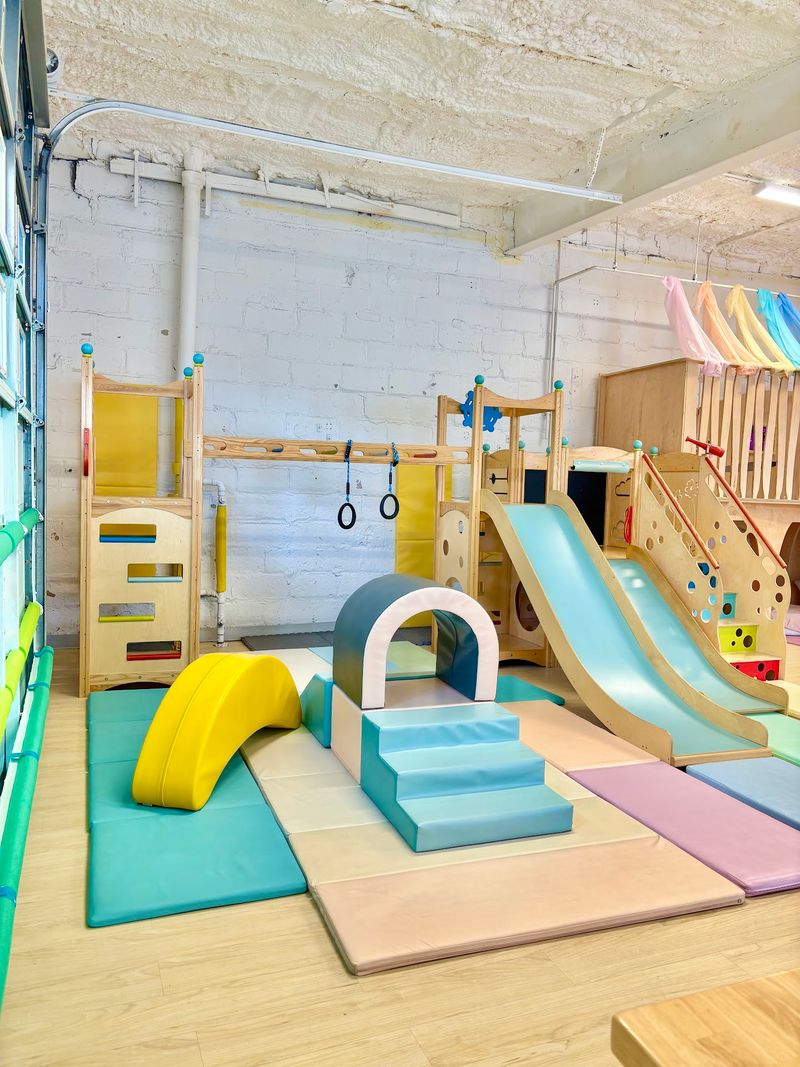 Grab A Latte And Let The Kids Loose At This Kentucky Cafe Built For Toddlers And Tired Parents - Decor Hint A Play Lounge Built For Tiny Humans