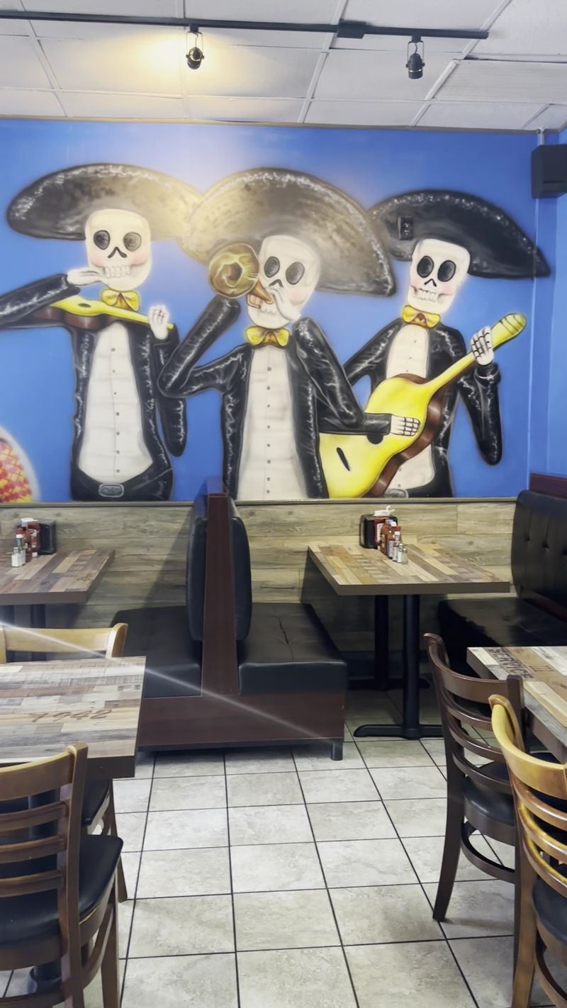The Colorful Mexican Restaurant In Georgia Serving Handmade Tortillas That’s Worth The Drive - Decor Hint Color That Sets The Mood