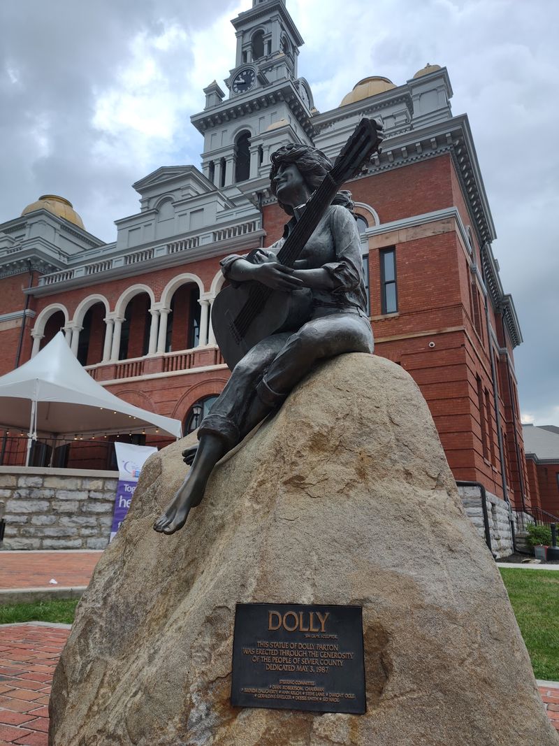 Dolly Parton Statue At Sevier County Courthouse, Sevierville