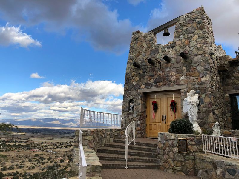 A 75-Foot Cross Rises Above This Arizona Shrine And Welcomes Pilgrims Year-Round - Decor Hint Views Across The San Pedro Valley
