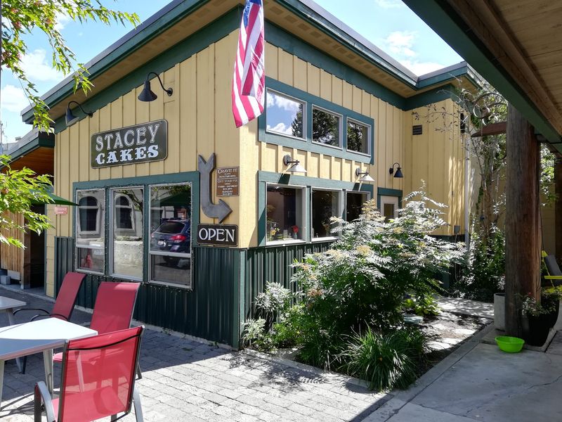 Stacey Cakes In McCall
