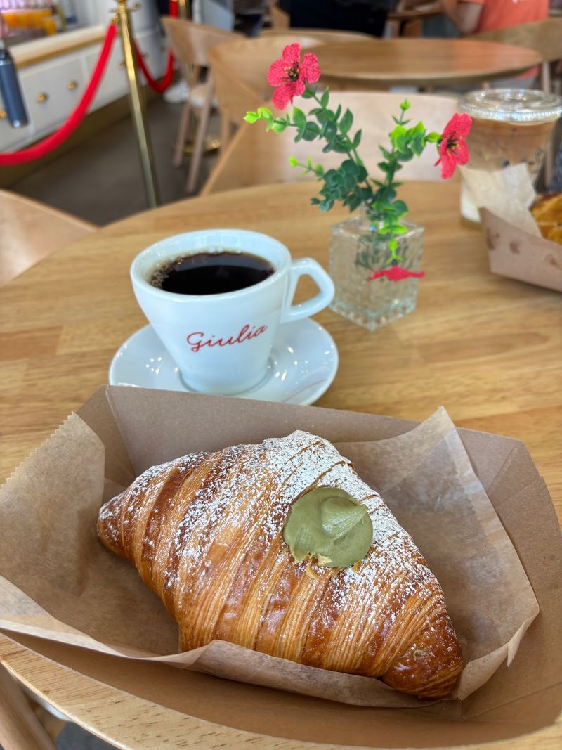 The Secret Italian Bakery In Georgia Locals Keep To Themselves - Decor Hint Vienna Coffee Beans You Will Not Find Nearby
