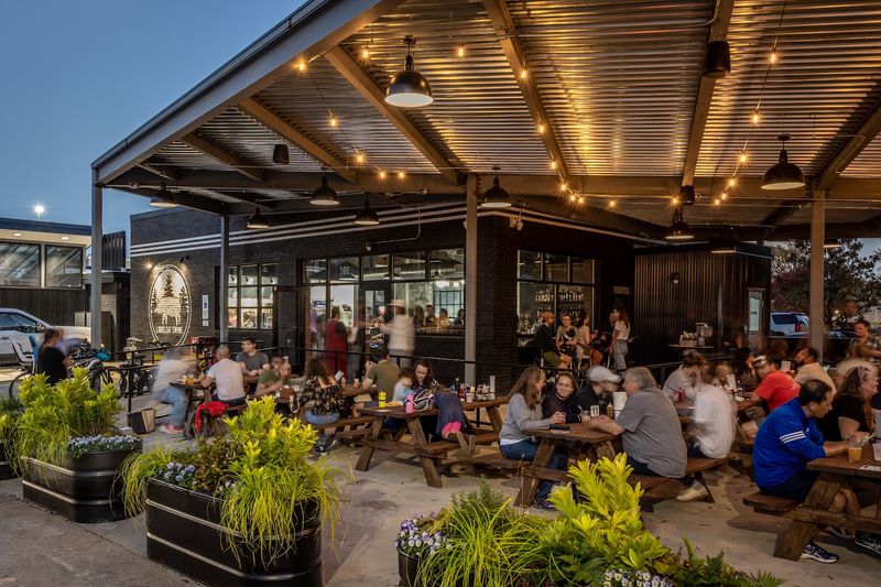 Longleaf Swine, Raleigh