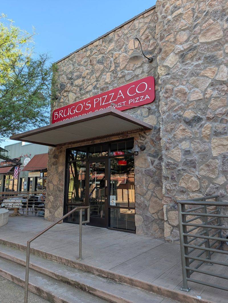 Brugo's Pizza & Italian Bistro, Cave Creek