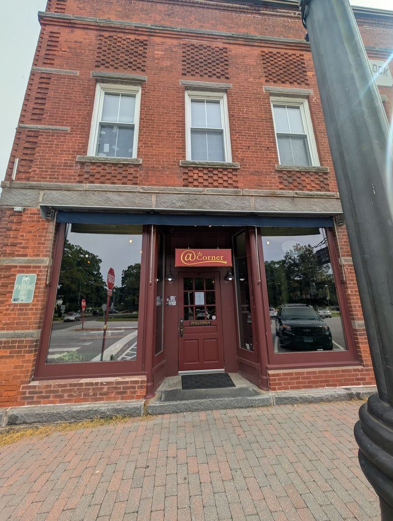 The Corner Restaurant, Litchfield 