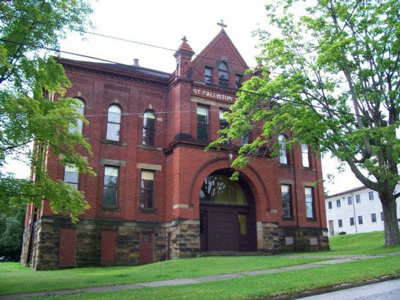 A Restored 1871 Railroad Station Sets The Tone