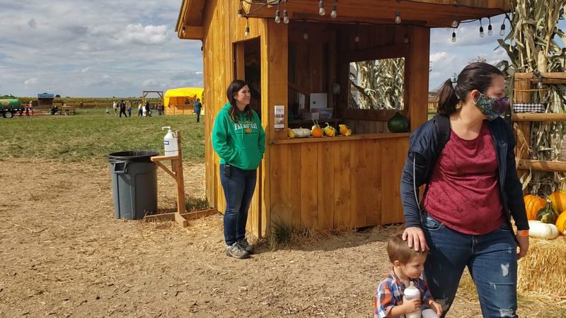 Food Stands and the Barn Kitchen
