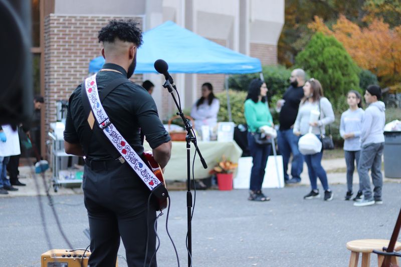This North Carolina Festival Brings Lebanese Food And Traditional Dabke Dancing To Raleigh - Decor Hint Here’s Why Food Lovers Should Keep This Festival On Their September Radar