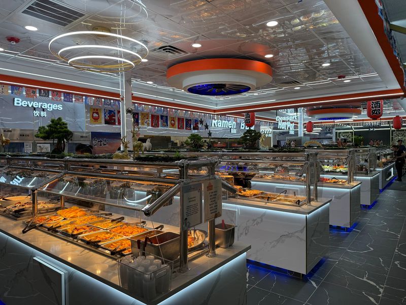 One Roof Holds Several Kinds Of Dinner