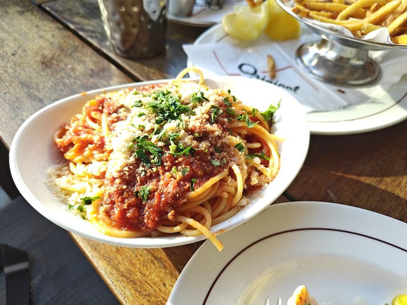 Spaghetti And Meatballs Keep Things Classic