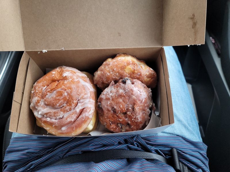 The Tiny Bakery In Georgia Where Locals Say The Long Drive Is Worth It - Decor Hint Fritters Big Enough To Share
