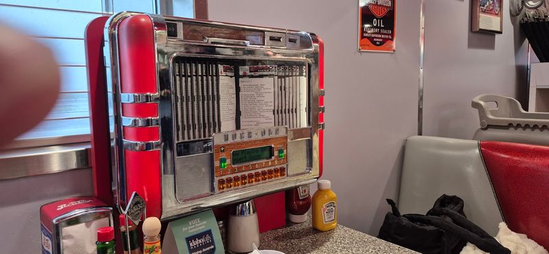 Jukeboxes at Every Table
