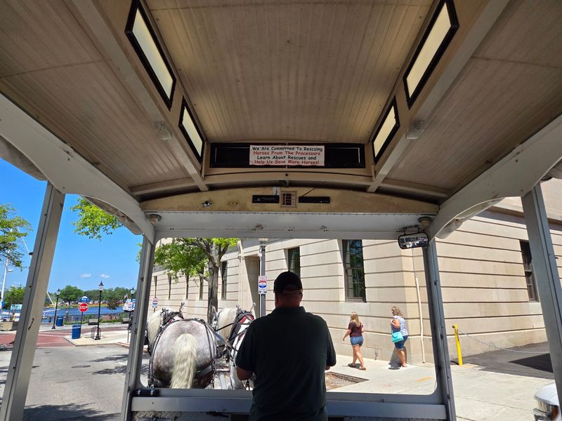 Don’t Expect A Strict Departure Time Before Climbing Aboard