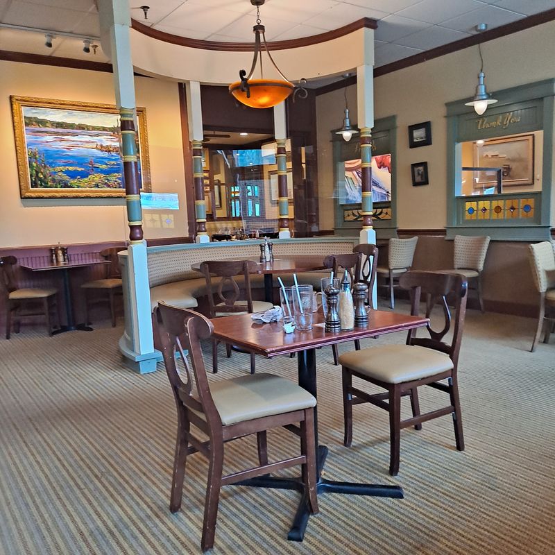 T's Restaurant East Greenwich