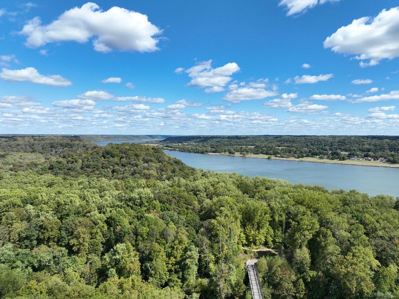 The Sprawling Indiana State Park That Far Too Many Travelers Still Overlook - Decor Hint A Terrain That Breaks Every Flatland Rumor