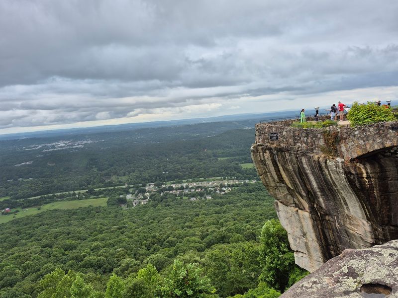 Canyon Views On Top Of Lookout Mountain