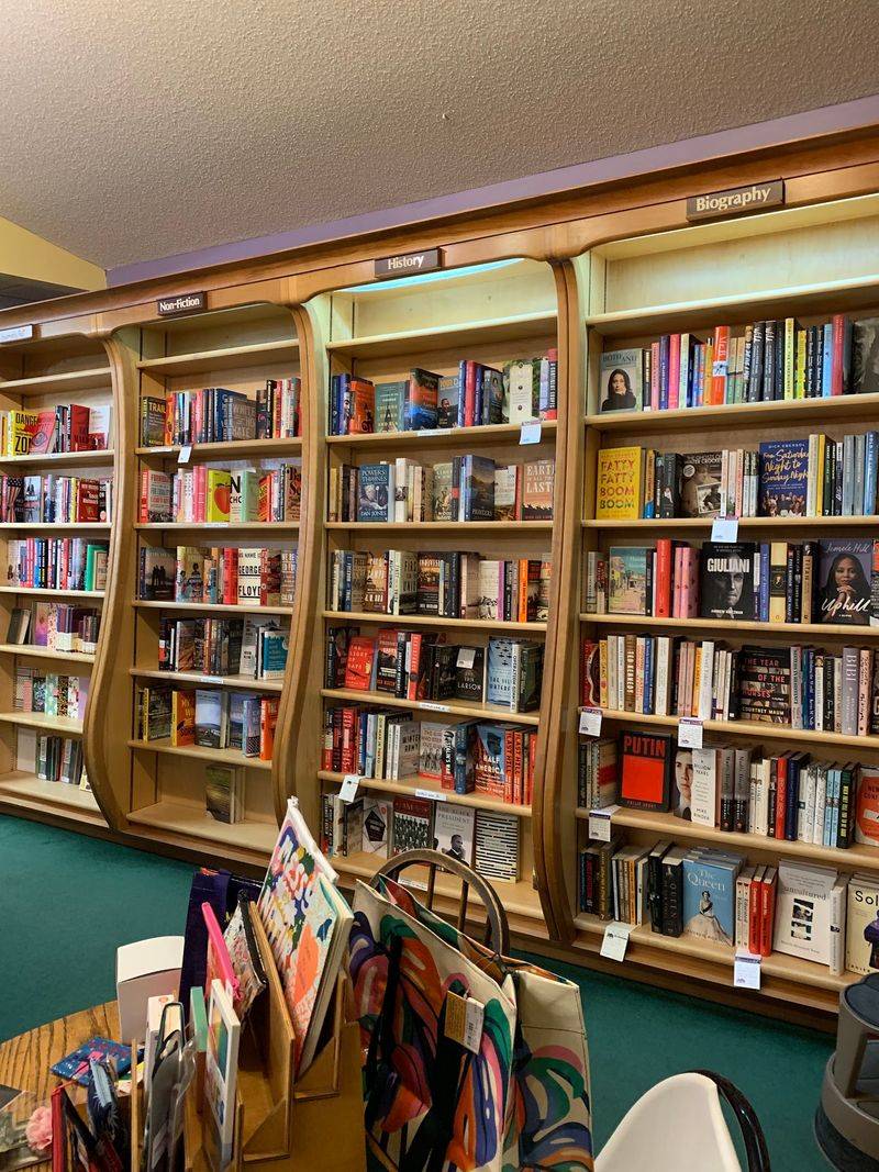 White Birch Books, North Conway