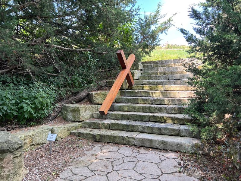 This Glass Chapel On A Nebraska Hilltop Looks Out Over The Platte River Valley - Decor Hint Walking the Way of the Cross Through Native Prairie