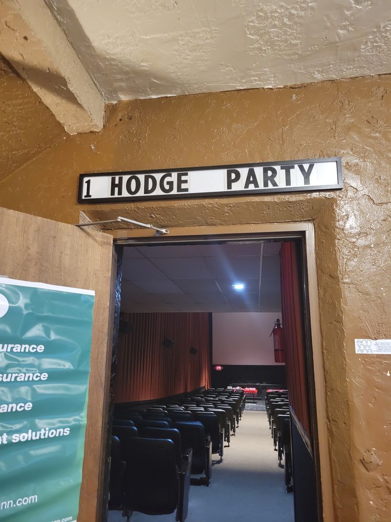 This North Carolina Movie Theater Has 1932 Roots And Still Charges Just $5 For First-Run Movies - Decor Hint Even The Concession Stand Keeps The Budget-Friendly Spirit Going