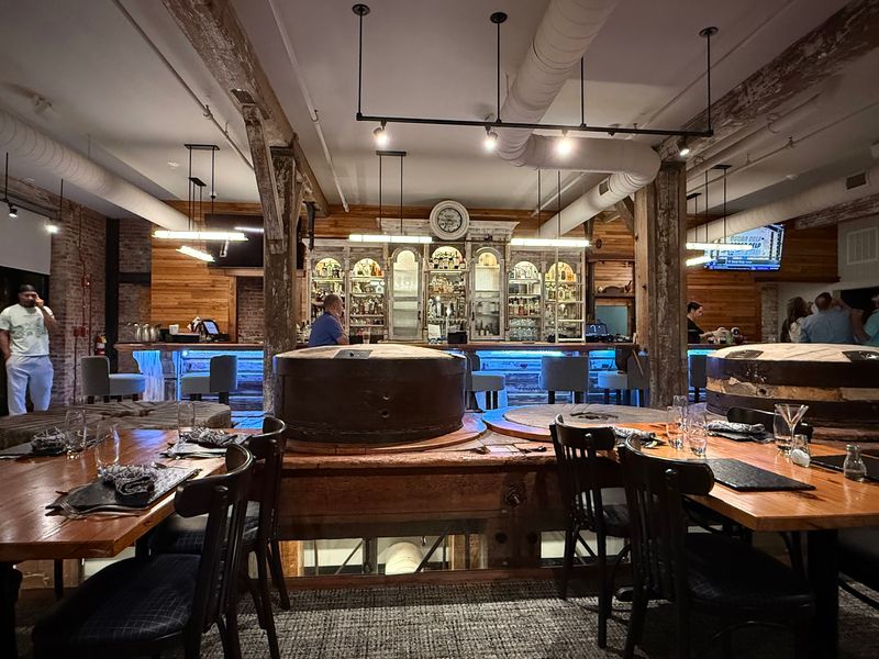 Millhouse Kitchen + Bar, Columbus
