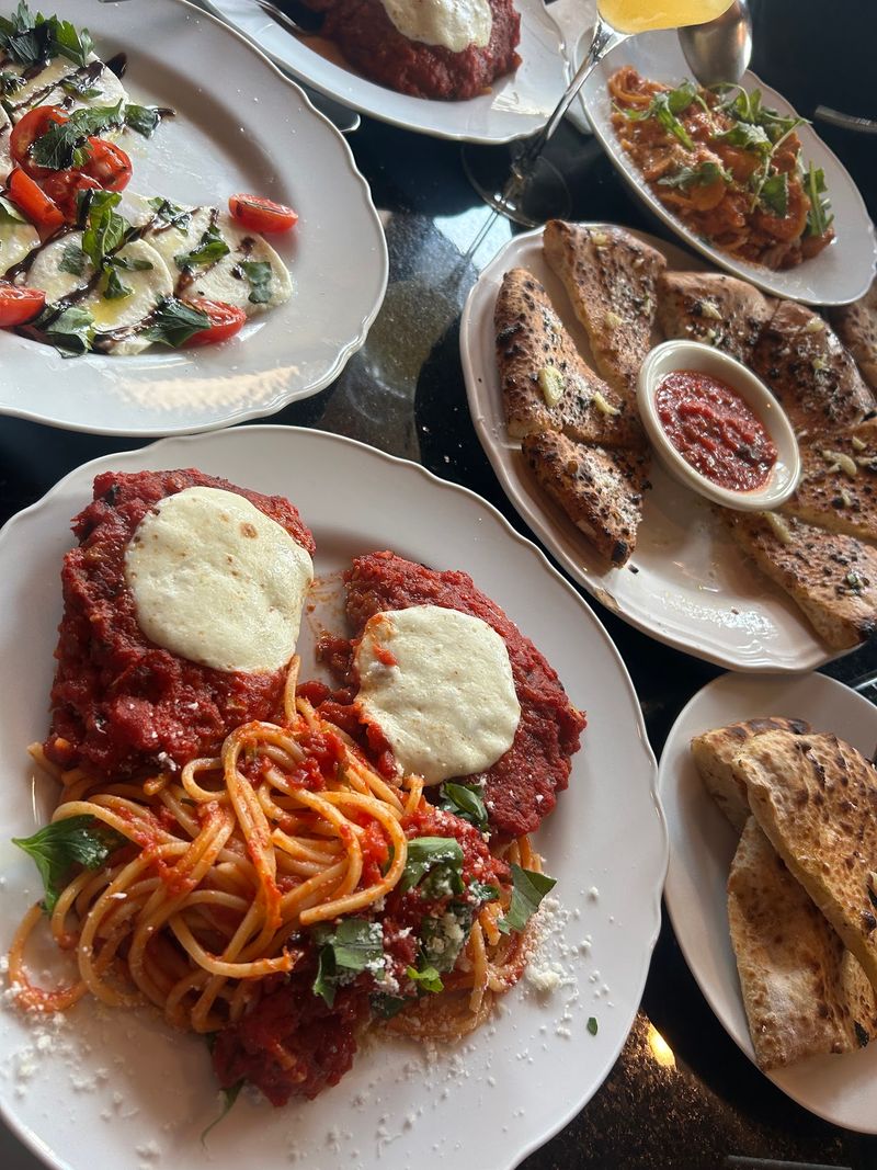 Villa Di Como Ristorante, Albany