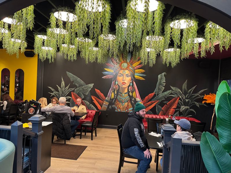 Salsa Latina, Albany
