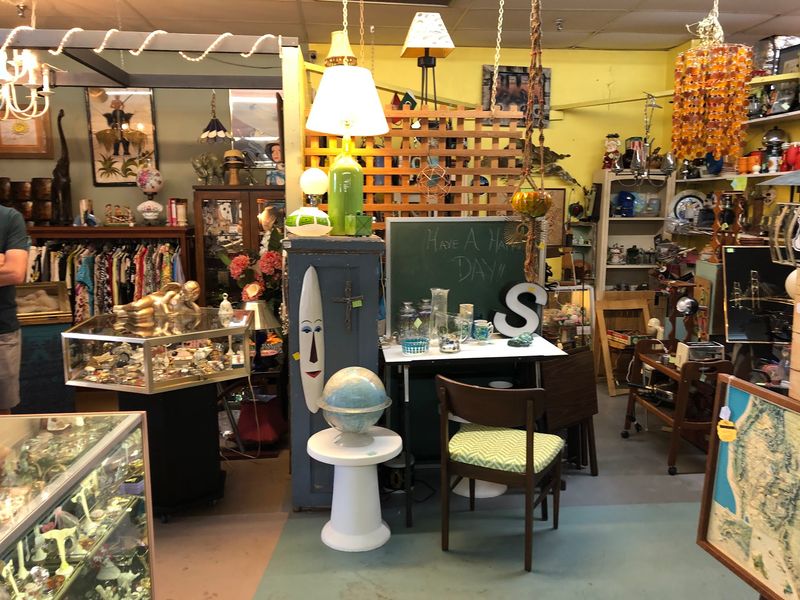 Antique Marketplace, Pinellas Park