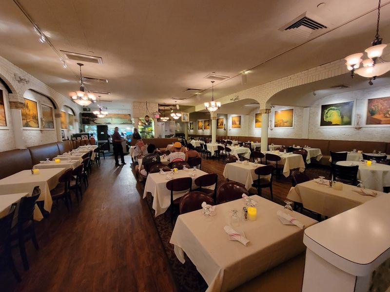 These 10 Italian Restaurants Showcase Some Of New York’s Most Comforting Cooking - Decor Hint Mario's Restaurant