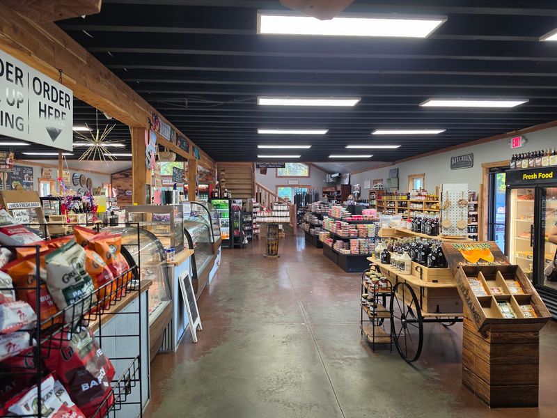 Farmwald's Dutch Bakery & Deli 