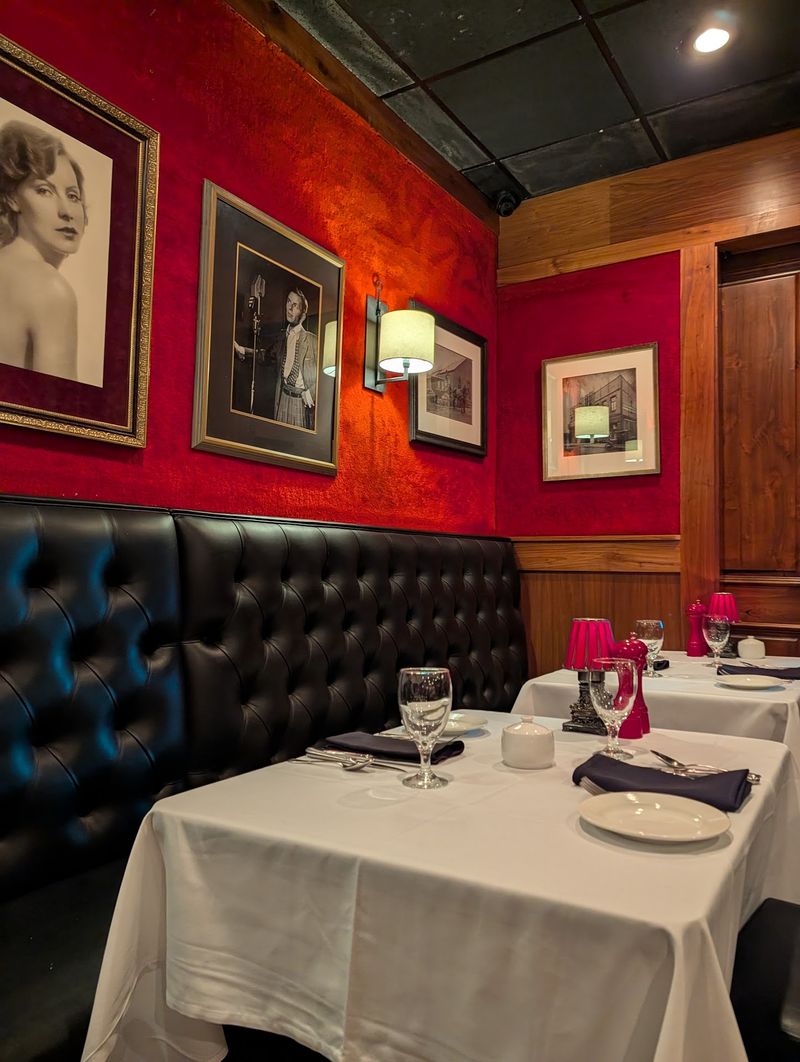 The Wonder Bar Steakhouse, Clarksburg